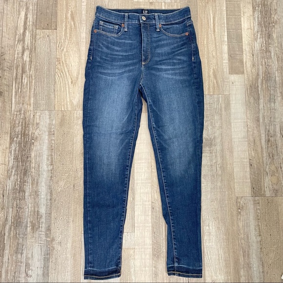 Gap High Rise True Skinny Ankle Jean in Dark Indigo - Picture 2 of 8